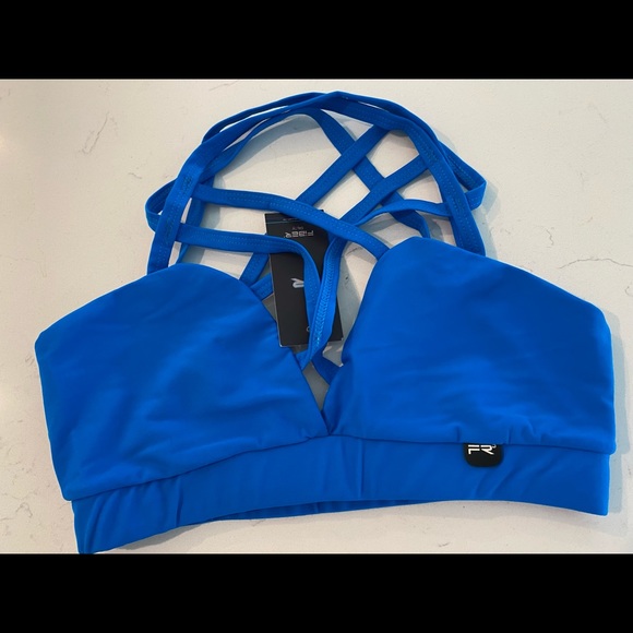 Top for exercises - Picture 12 of 16